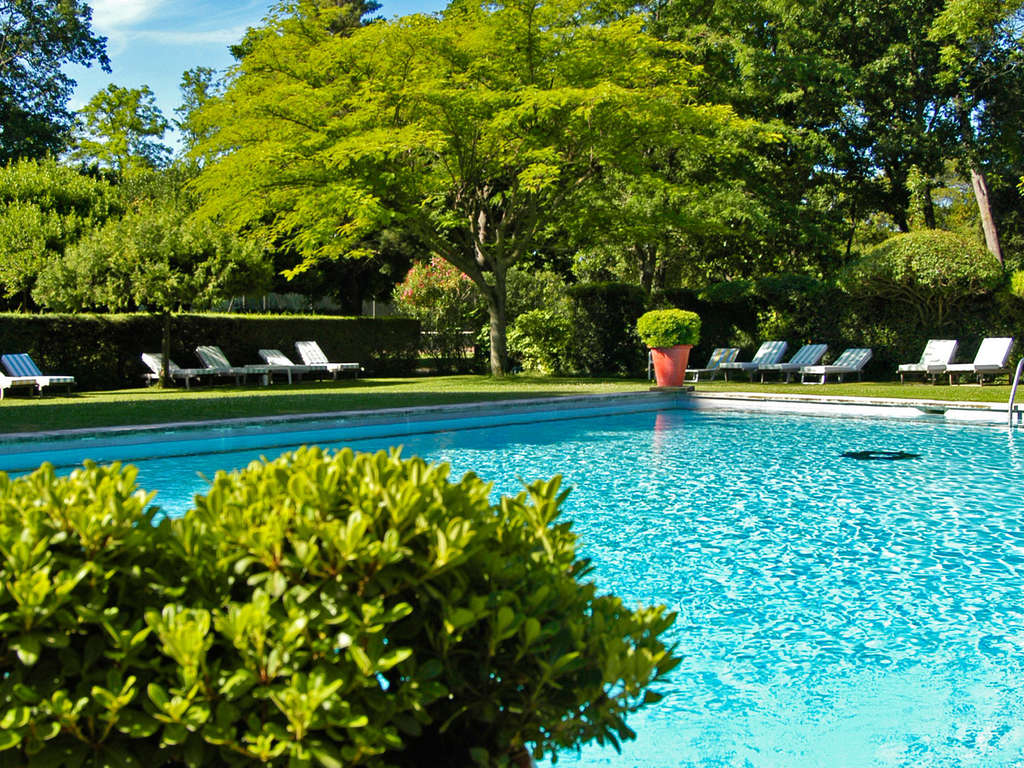 Cdiscount voyage vous propose un WEEK-END CHARME & GASTRONOMIE AU COEUR DU GARD – 3*