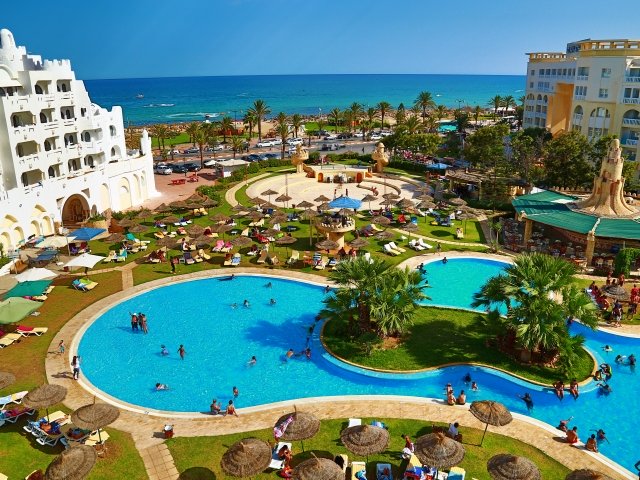 Avec lidl voyage, Superbe séjour avec LELLA BAYA 4* HAMMAMET, Profiter du Tarif promotionnel de 239euros au lieu de 509euros pour 8 jours et 7 nuits.